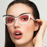 Lunettes de vue pour femmes chez Fac Optique opticien spécialiste Paris